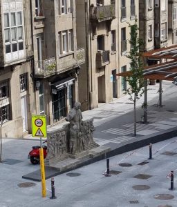 La nueva ubicación del monumento a Don Bosco