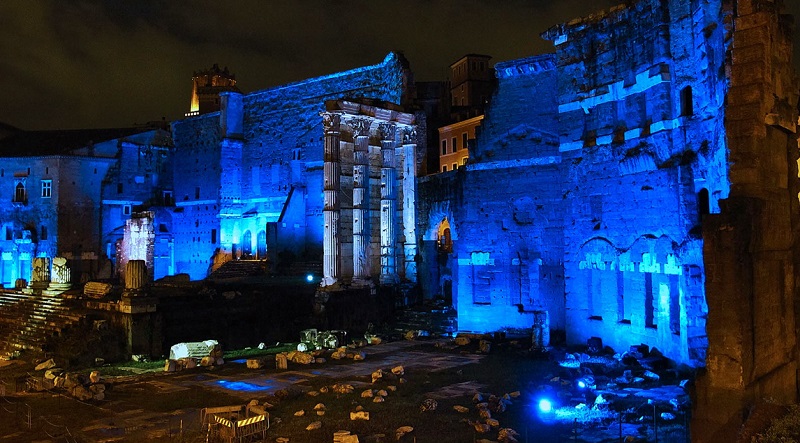 Una luz en la noche de Roma